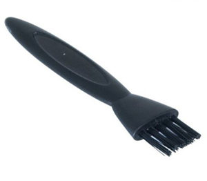 nettoyer telephone bloqué en mode casque avec brosse